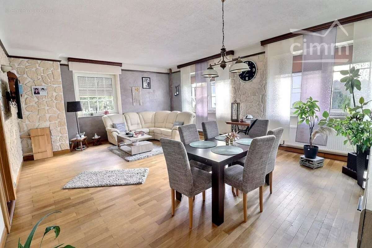 Maison à PETITE-ROSSELLE