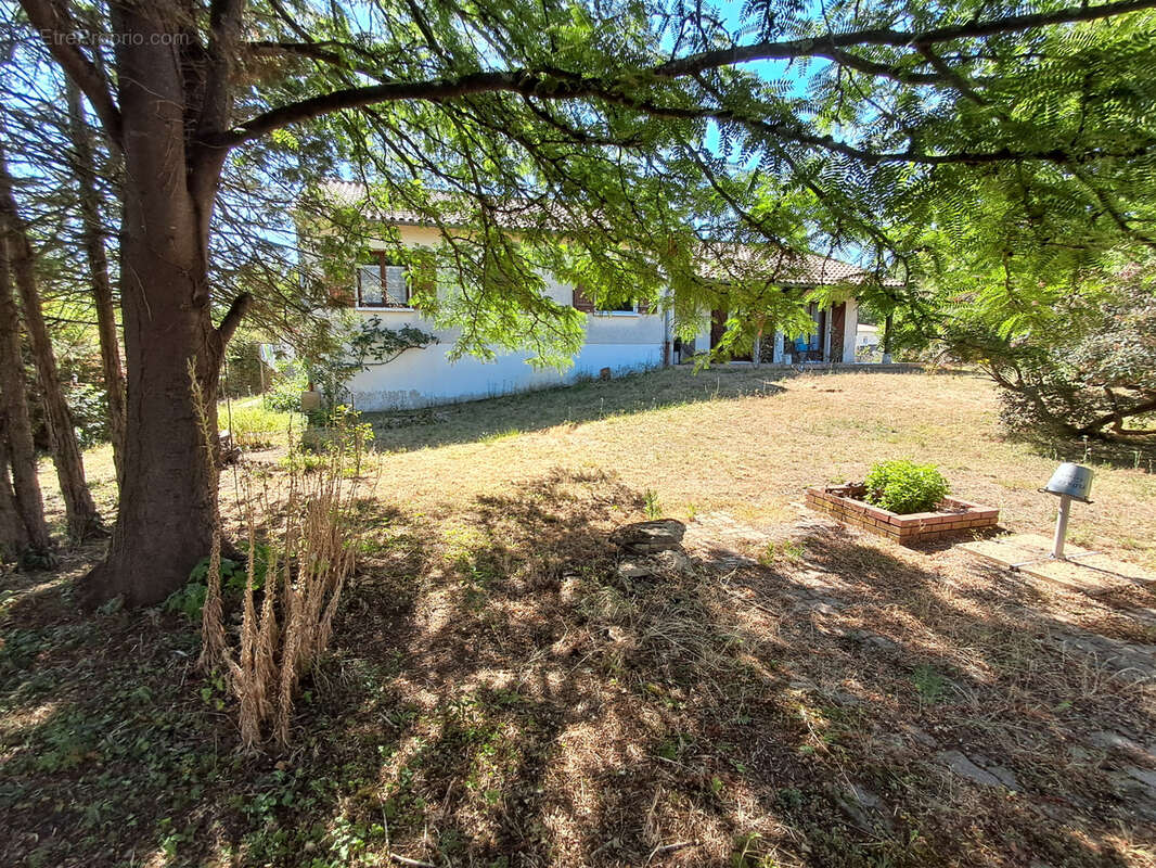 JAUNAY-MARIGNY Maison P5 - Terrain de 1853m2 - photo 10