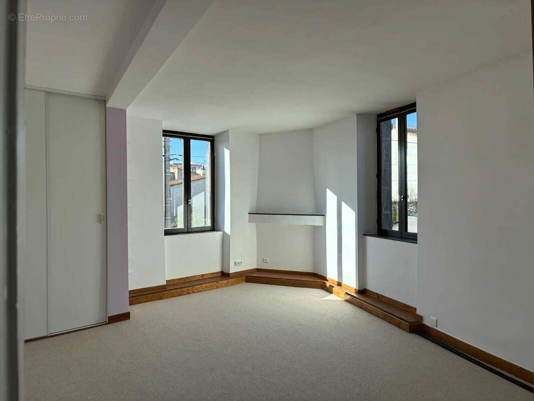 Maison à PONT-DU-CHATEAU