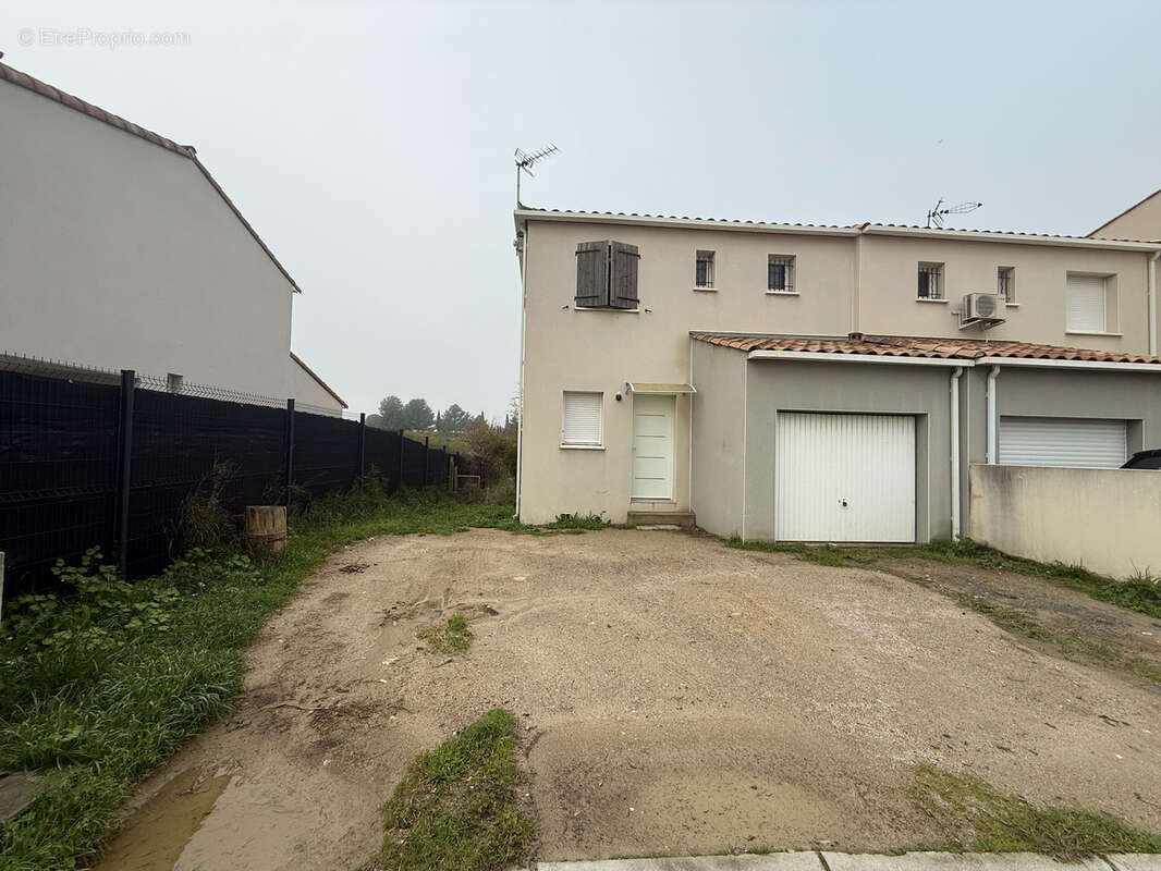 Maison à MEZE
