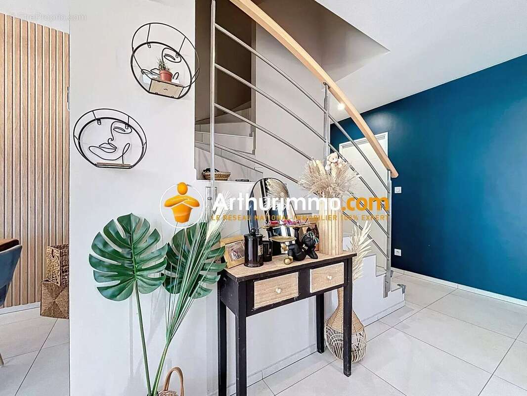 Maison à BOURGOIN-JALLIEU