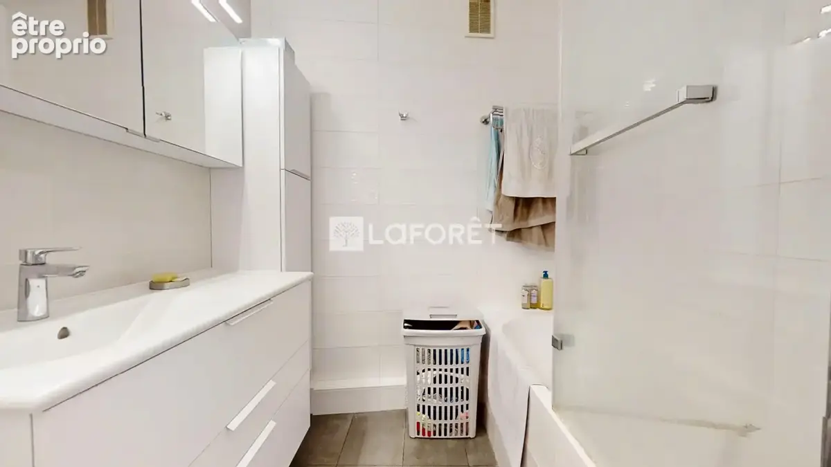 Appartement Viroflay 4 pièce(s) 74.39 m2 - photo 11