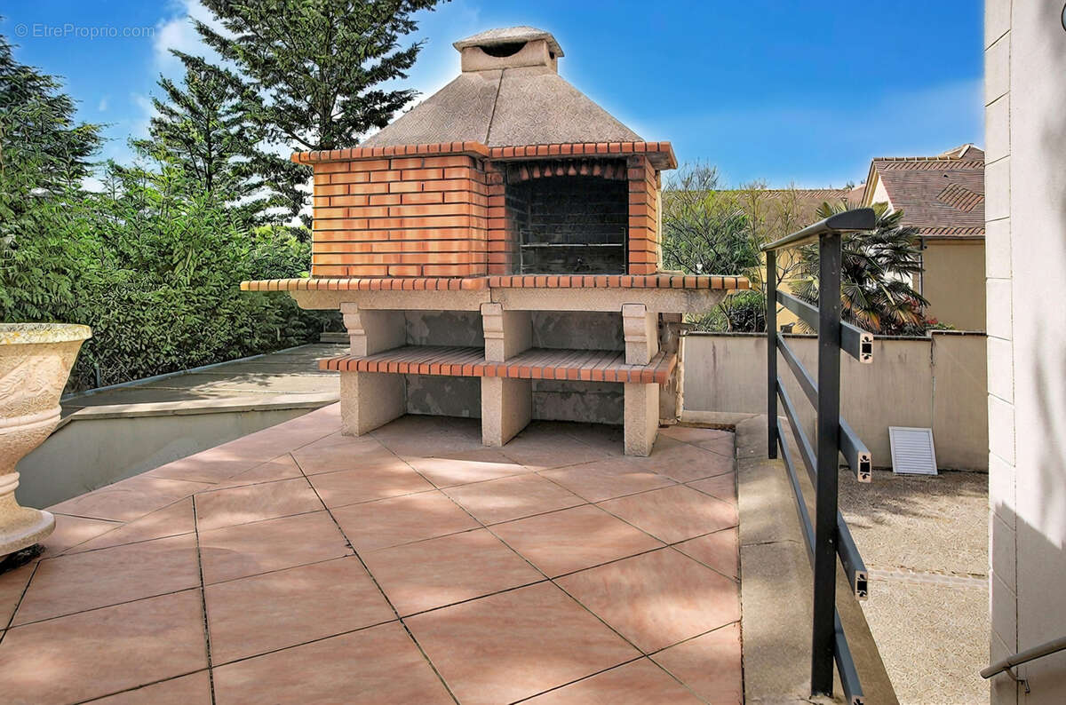 Maison à MANTES-LA-JOLIE