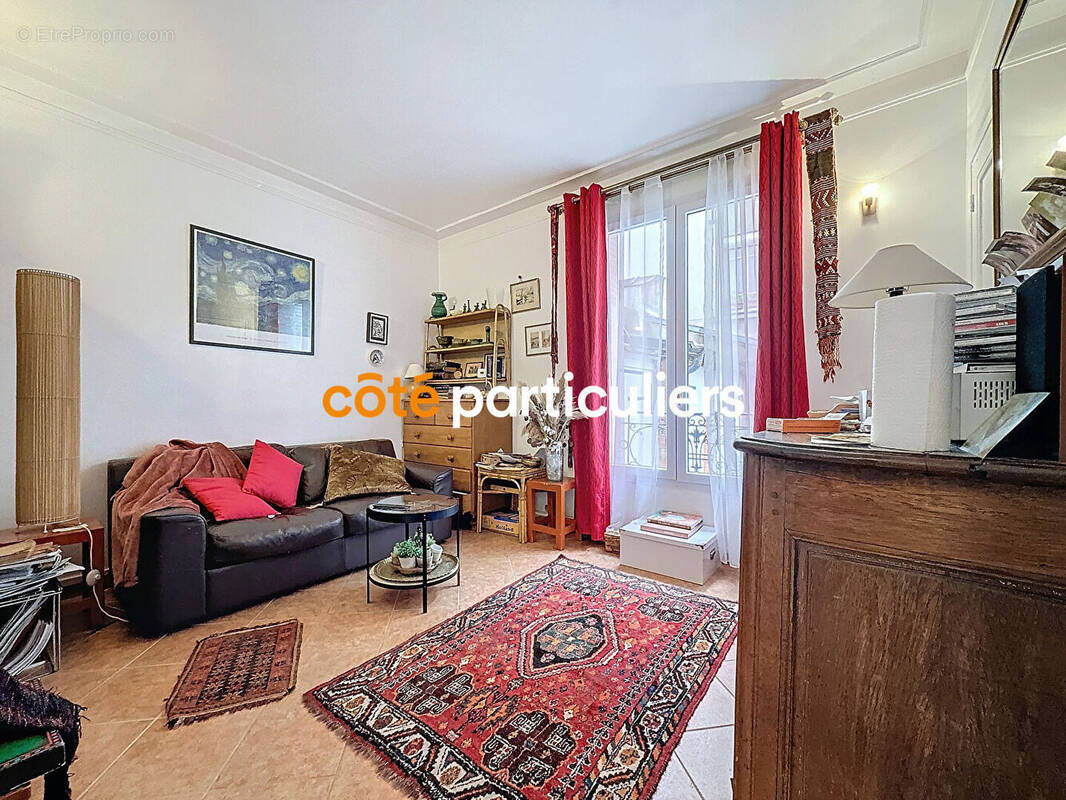 Appartement à ISSY-LES-MOULINEAUX