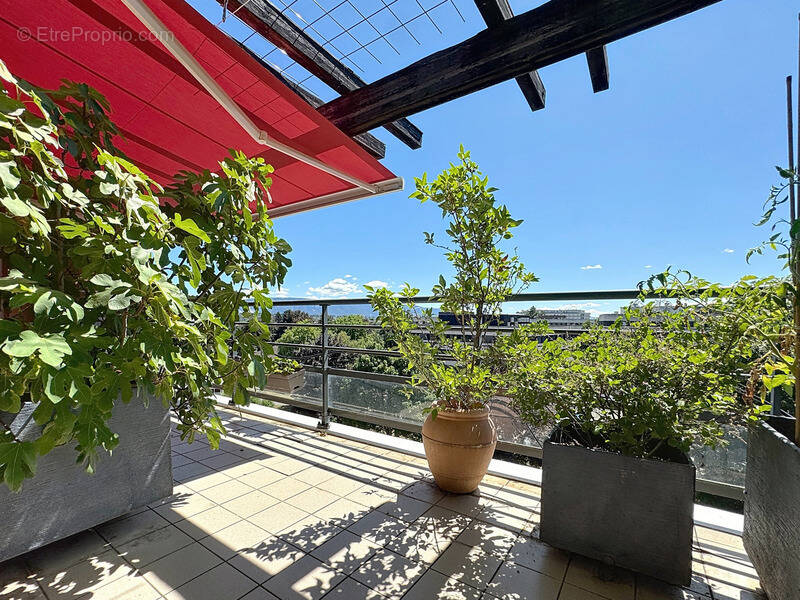 Appartement à FERNEY-VOLTAIRE