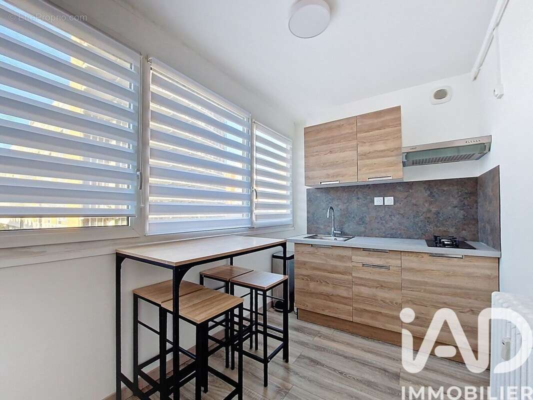 Photo 3 - Appartement à ROUBAIX