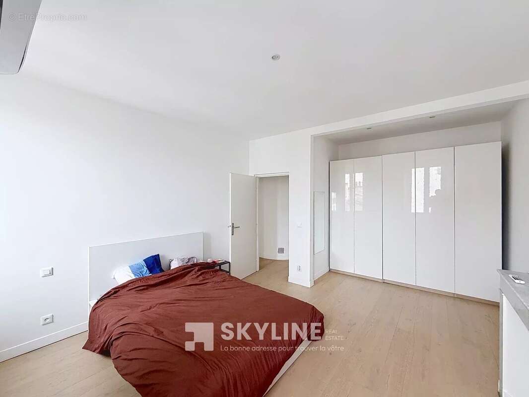 Appartement à MARSEILLE-6E