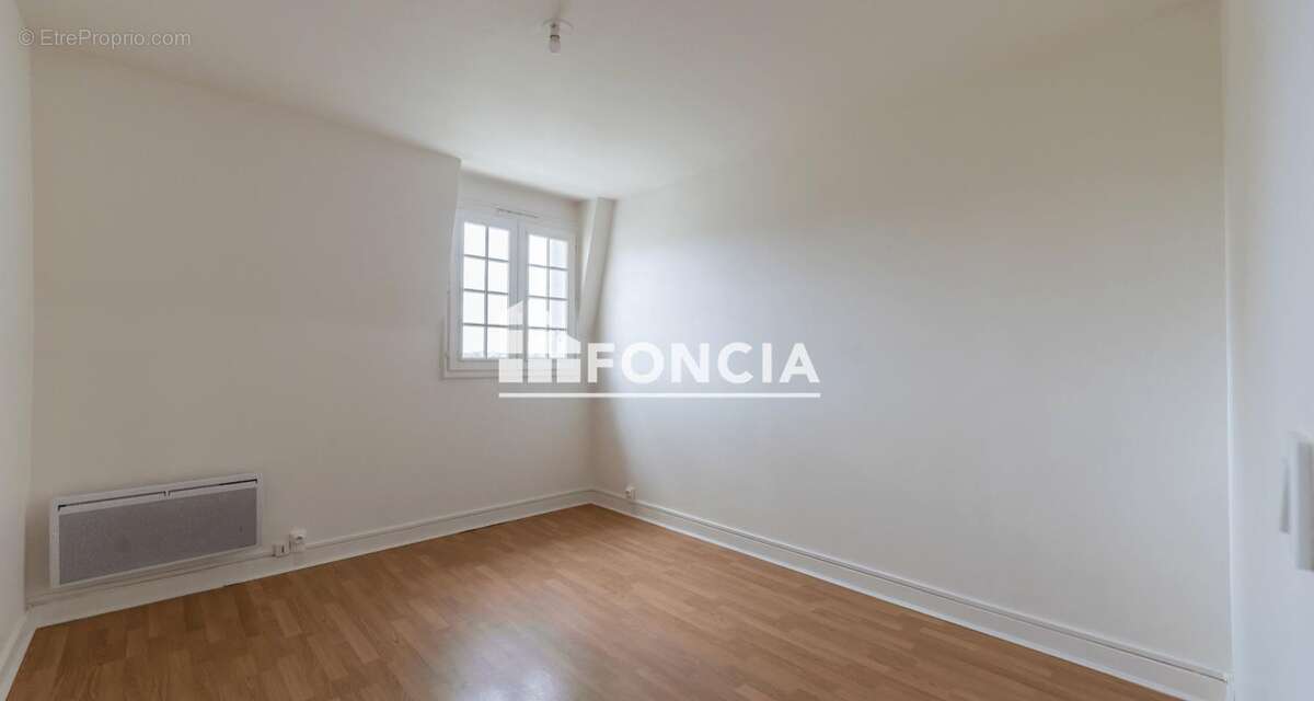 Appartement à CHATENAY-MALABRY