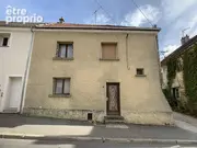 Maison à CHAUCONIN-NEUFMONTIERS