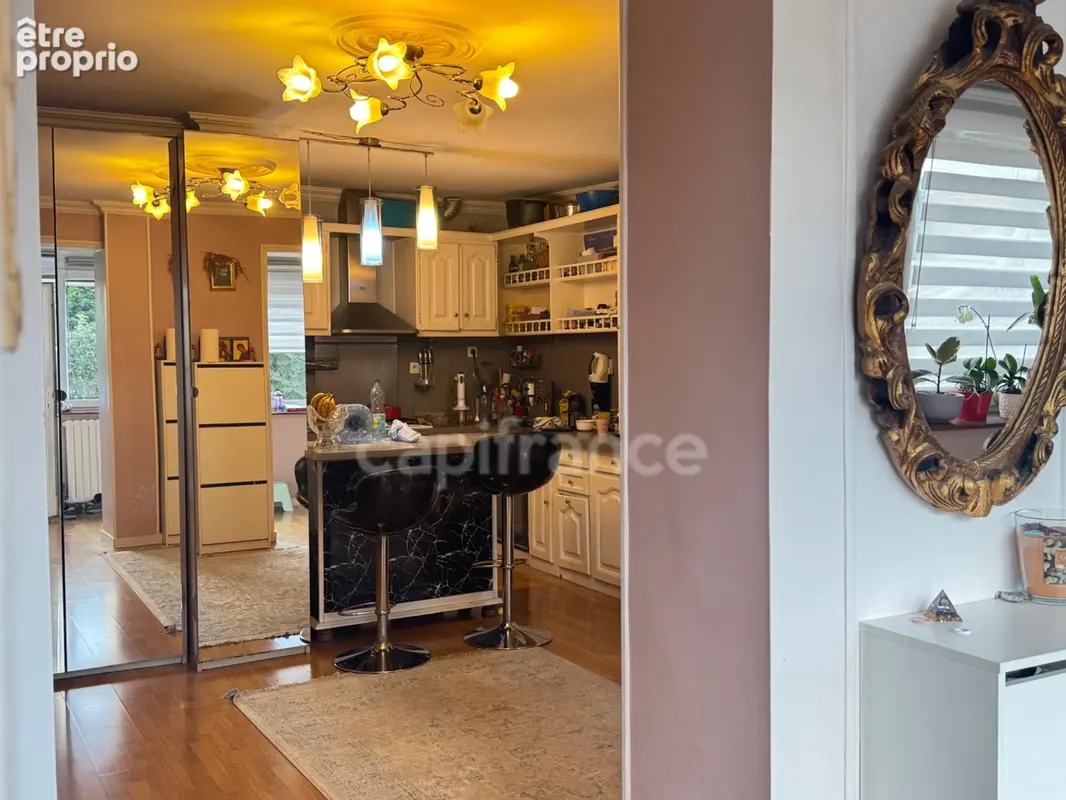 Grande VILLA de 12 pièces à vendre - 246 m² - Maison Familiale ou IMMEUBLE DE RAPPORT - 5 Appartements possible avec jardin et 4 - photo 3