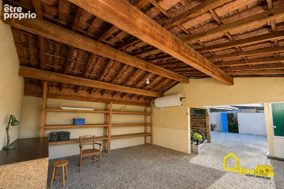 Maison de plain-pied 4 chambres   110m2 - Eyguières - photo 21