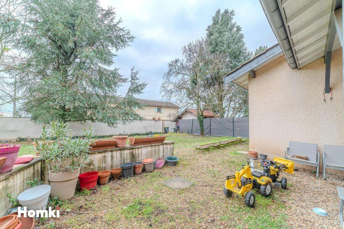 Appartement à REYRIEUX