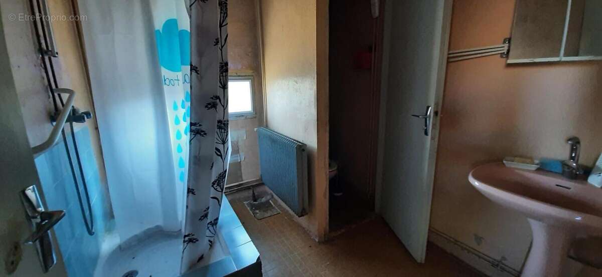 Fermette a rénover avec ses dépendances, sur 2,7 ha de terrain dans cadre bucolique - photo 20