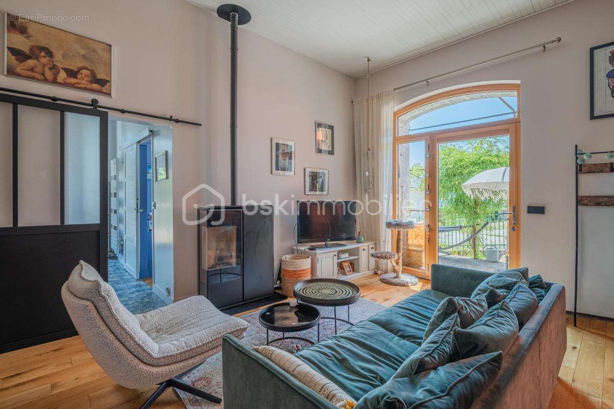Maison de caractère rénovée – Vue dégagée – Proche Aix-les-Bains - photo 7