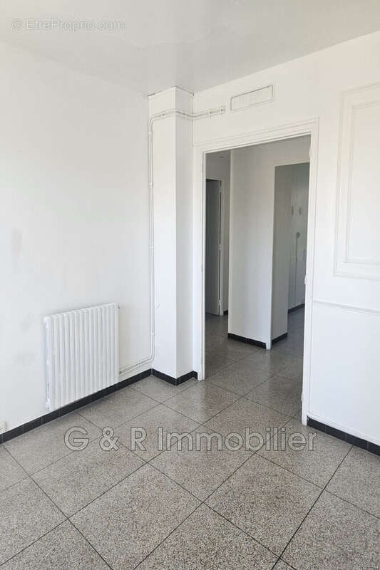 Appartement à MARSEILLE-13E