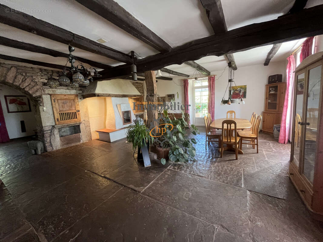 Vente propriété d'exception Saint Affrique Aveyron sur 45 hectares de terrains - photo 4