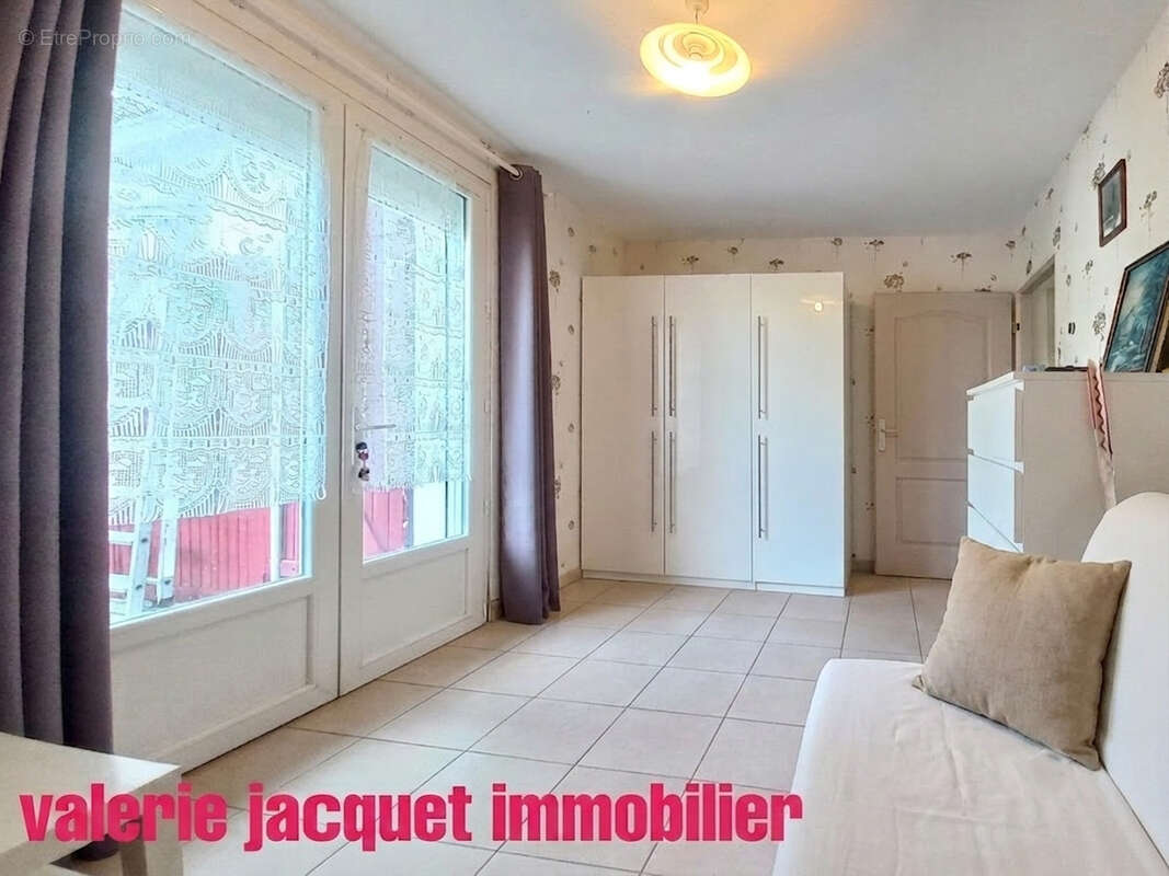 Habitable sans travaux, au calme, proximité du centre ville - photo 11