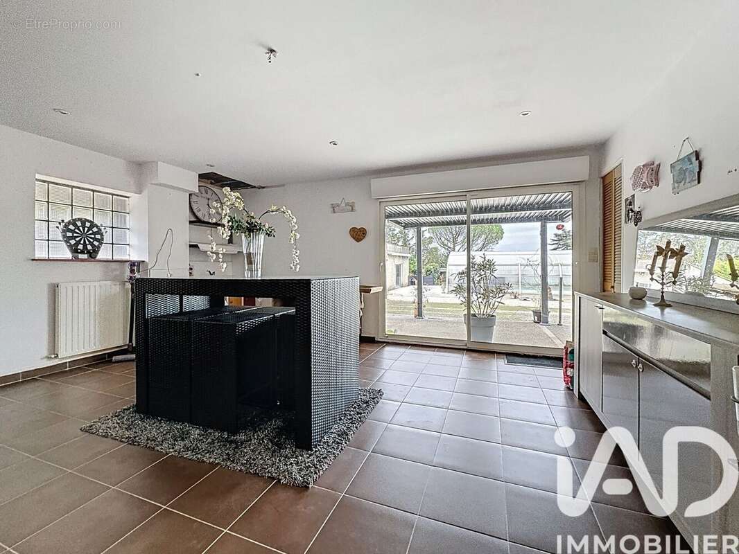 Photo 9 - Maison à CHARRON