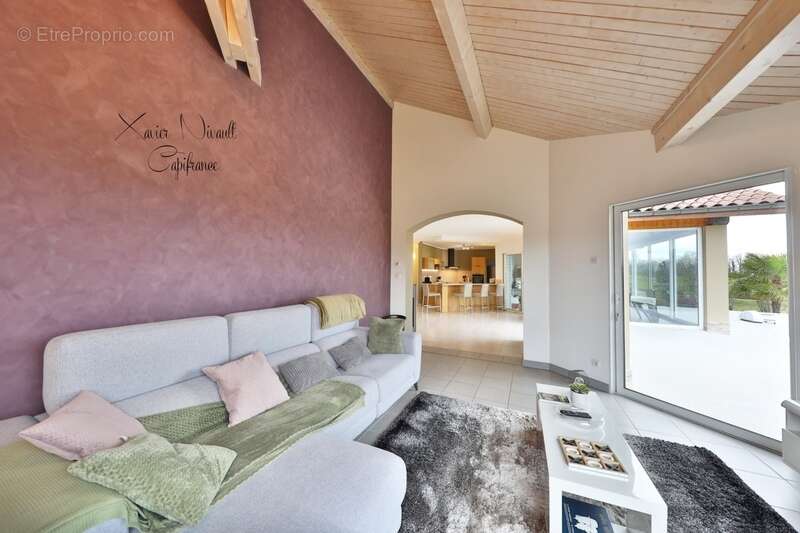 Maison à SAINT-AMOUR