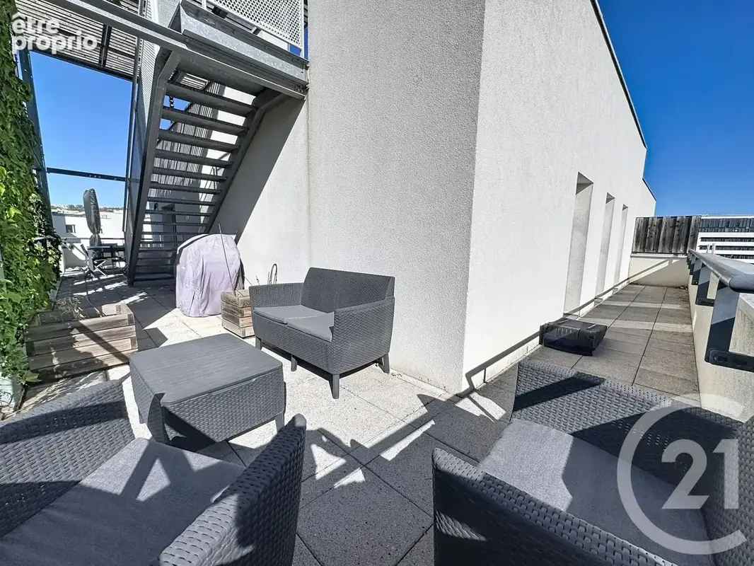 Appartement 4 pièces 76 m² à vendre à Lyon-7e (69007) - photo 11