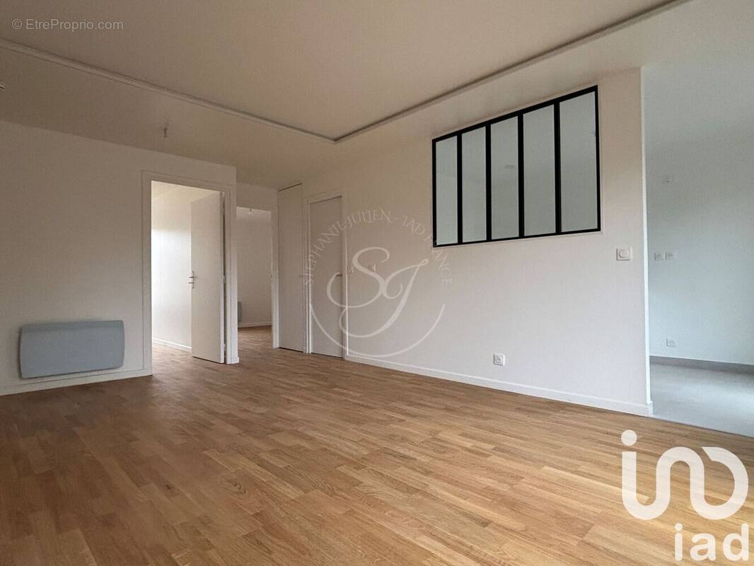 Photo 1 - Appartement à CORBEIL-ESSONNES