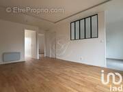 Photo 1 - Appartement à CORBEIL-ESSONNES