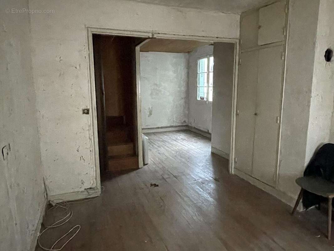 Appartement à LILLEBONNE