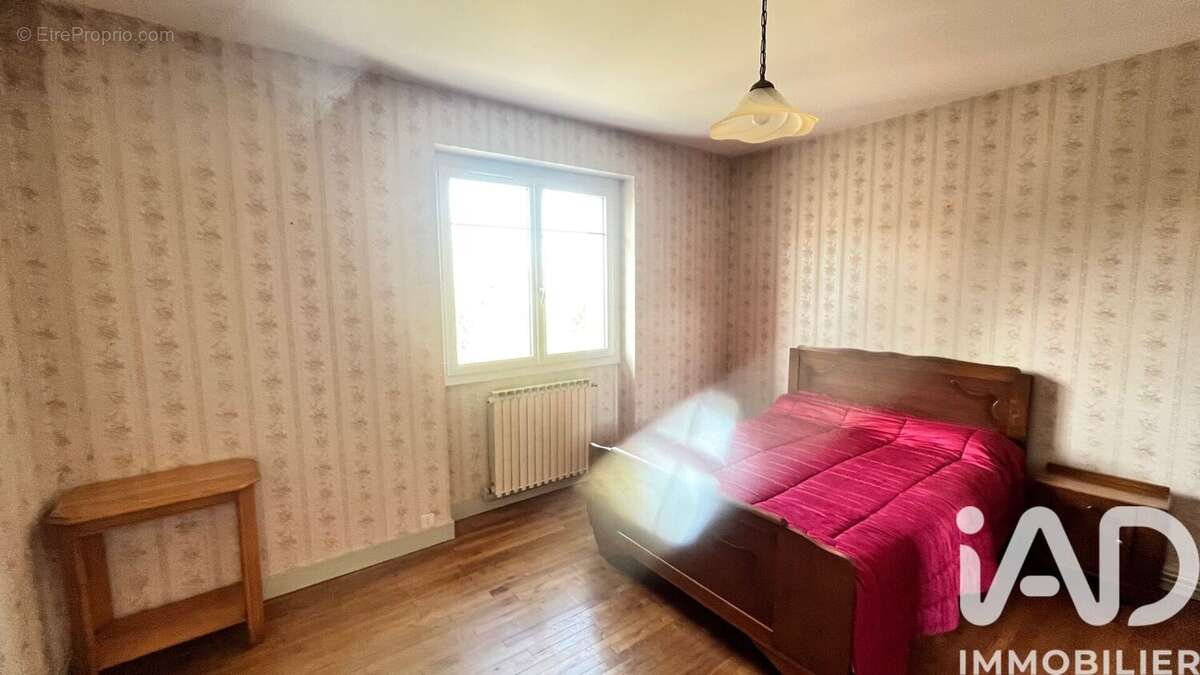 Photo 9 - Maison à LA COURONNE