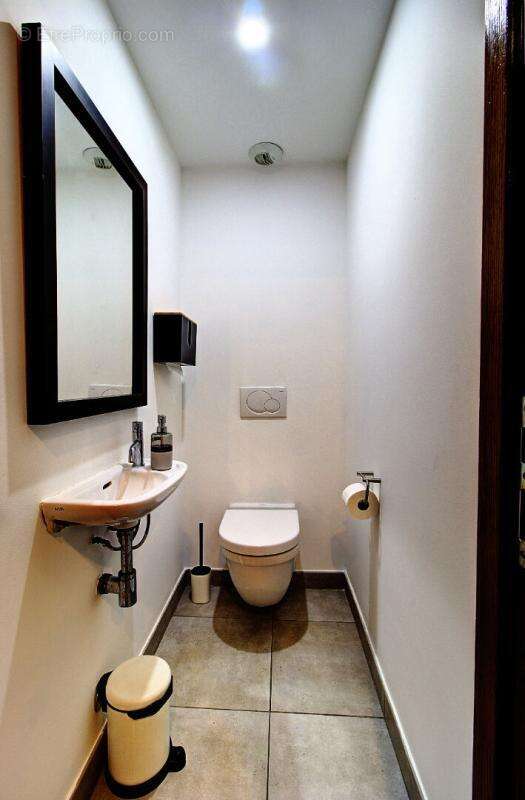 Appartement à MOUGINS