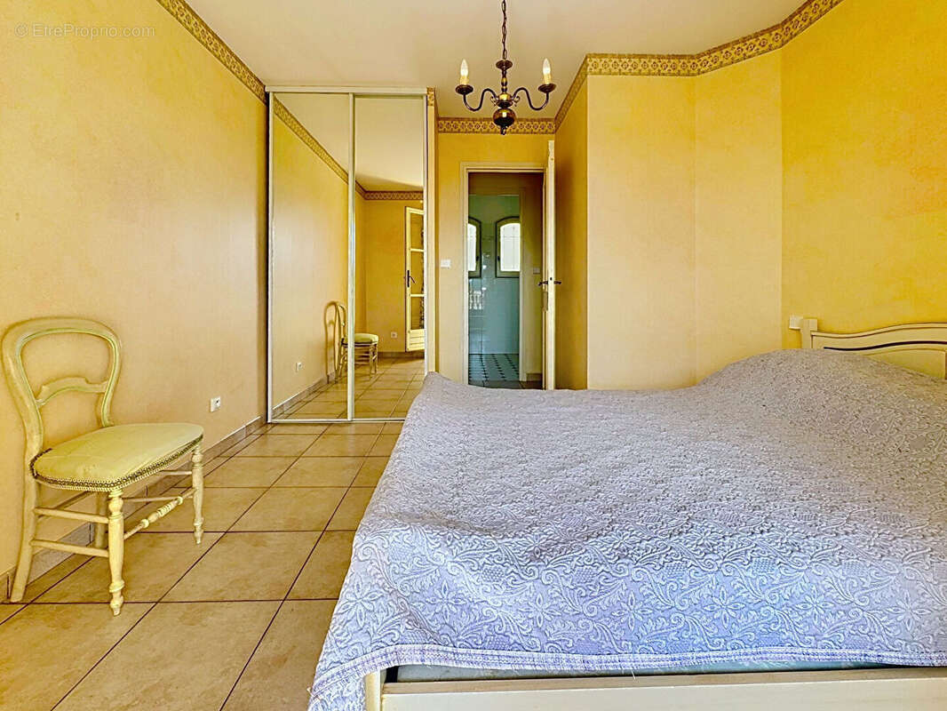 Maison à SAINT-RAPHAEL