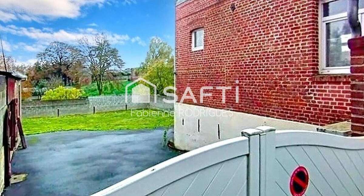 Photo 2 - Maison à BEAUVOIS-EN-CAMBRESIS