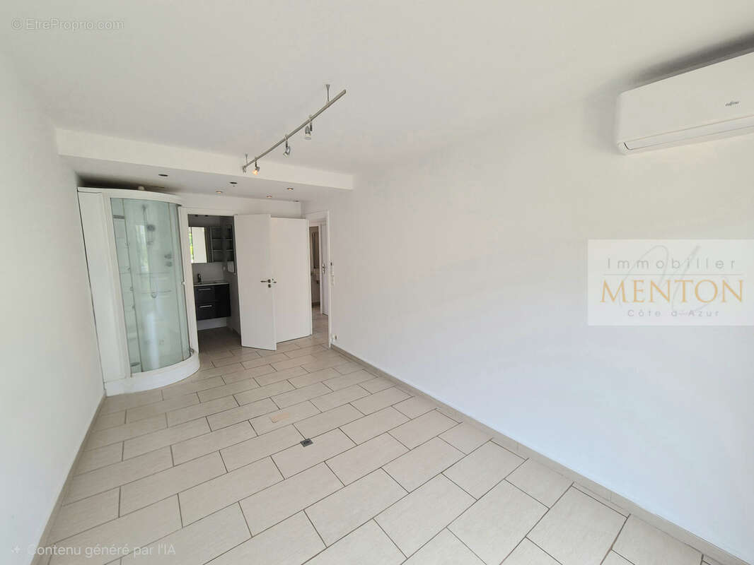 Appartement à MENTON