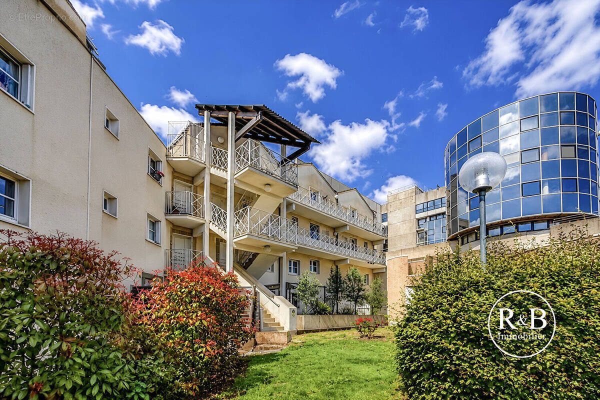 Appartement à MONTIGNY-LE-BRETONNEUX