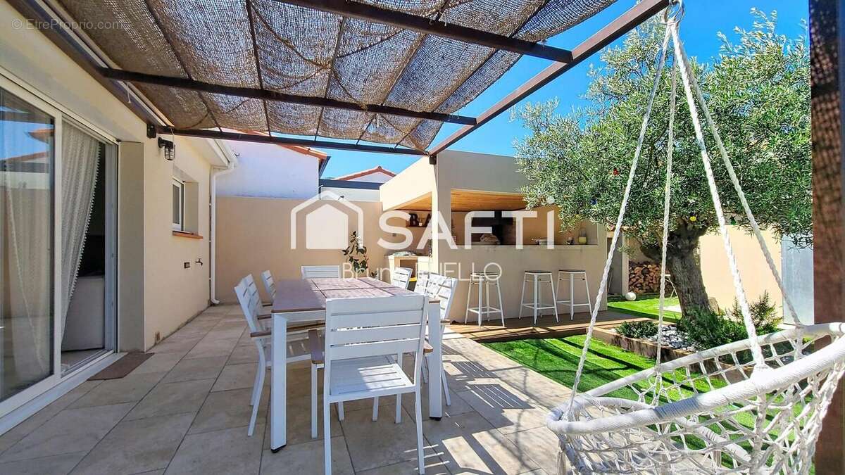Maison 133 m² à Villelongue-Dels-Monts  - photo 5