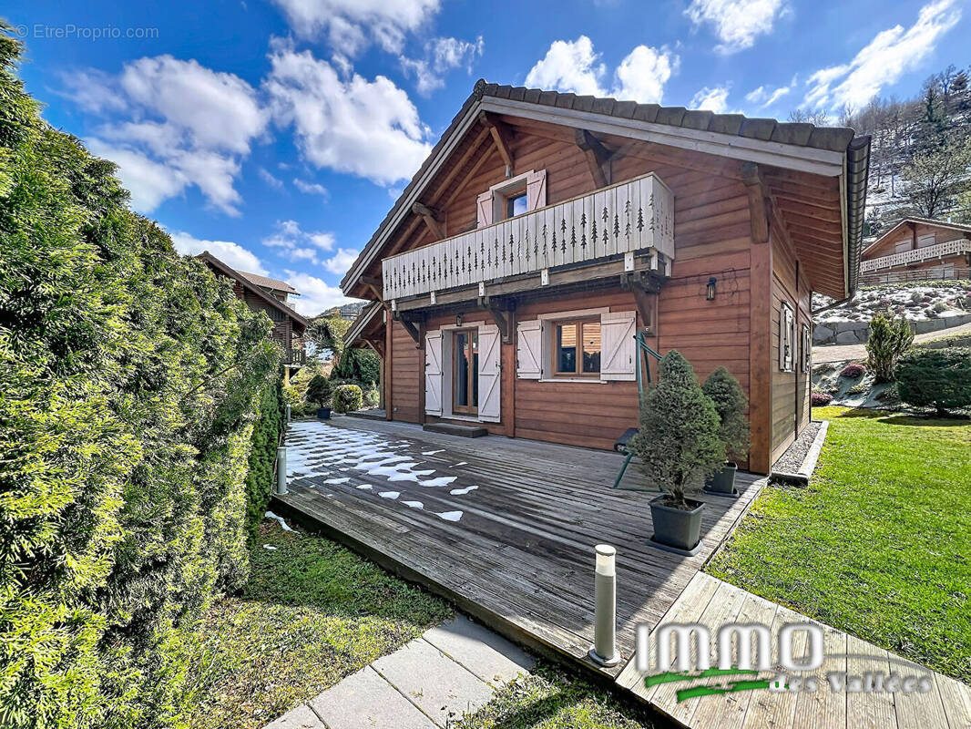Maison à LA BRESSE