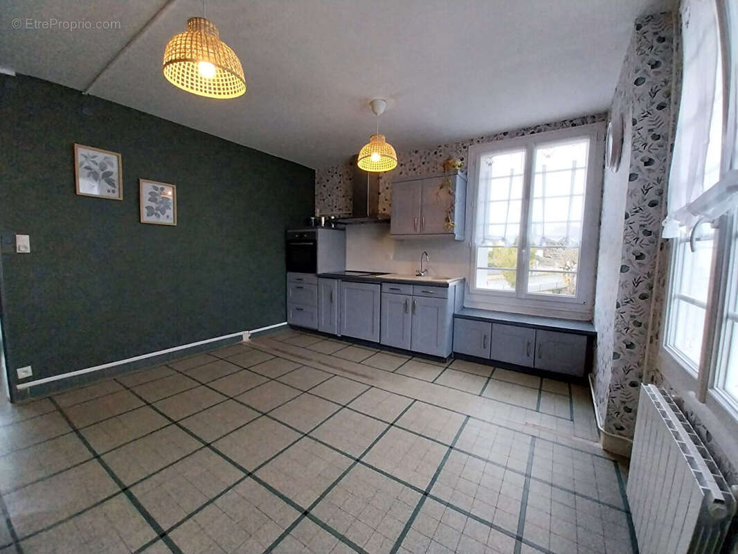 Maison à SAINT-BENOIT