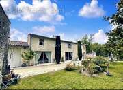 Maison à MAUZE-SUR-LE-MIGNON