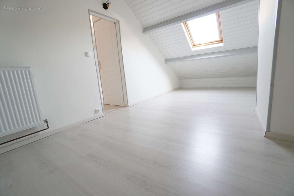 Maison Le Mans 9 pièce(s) 126 m2 - photo 14
