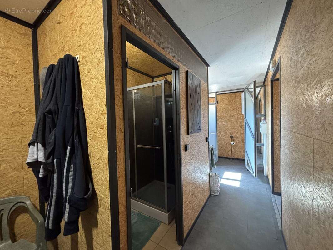 Commerce 463 m² à Betschdorf  - photo 9
