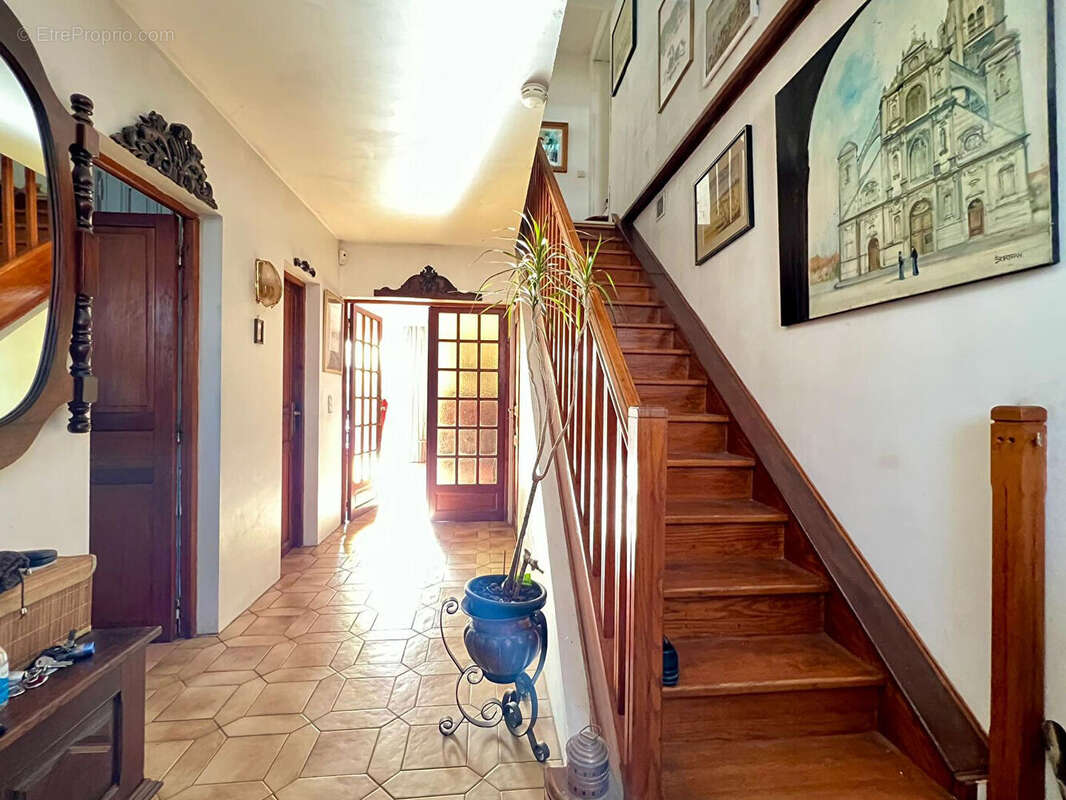 Maison à HOUILLES