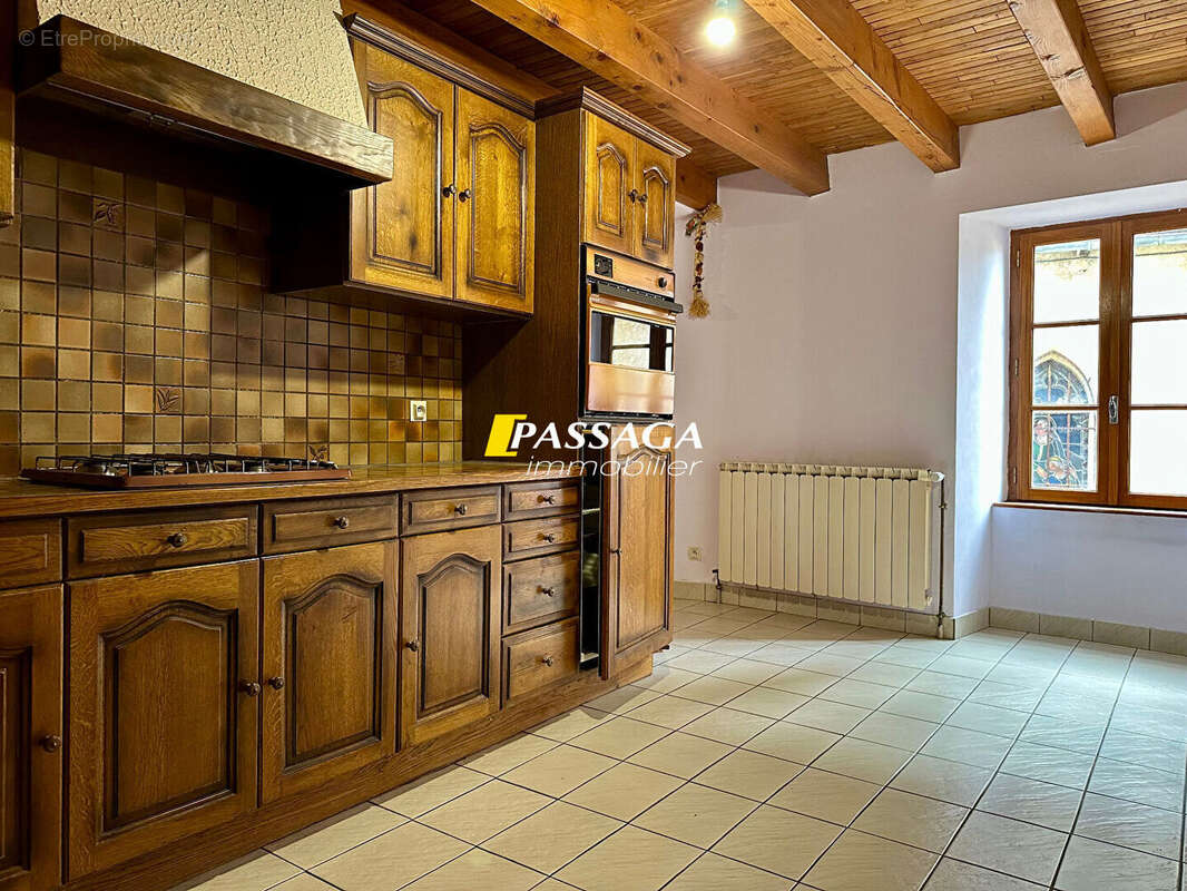 Maison à SEVERAC-LE-CHATEAU