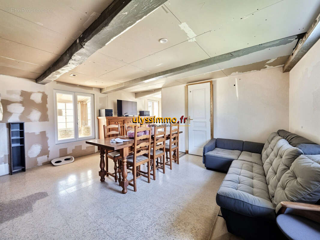 Maison à SAINT-BLIMONT