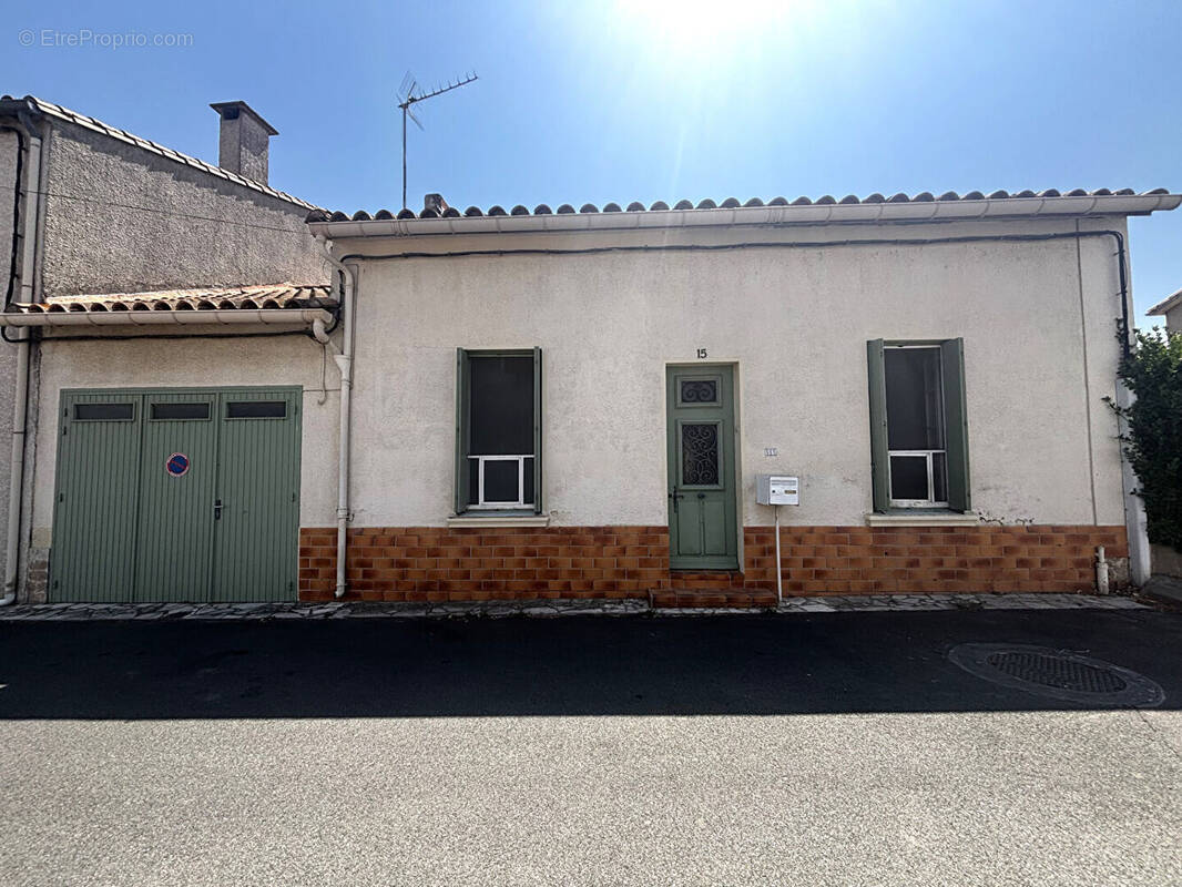 Maison à LEZIGNAN-CORBIERES
