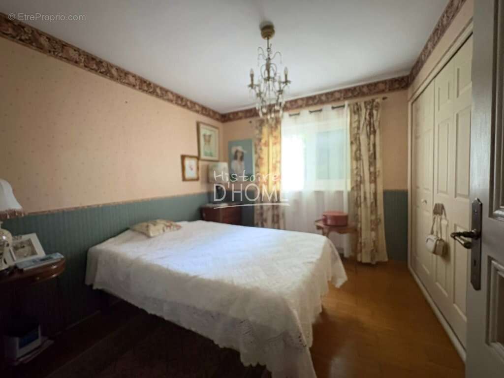 Maison à VILLENEUVE-SUR-BELLOT