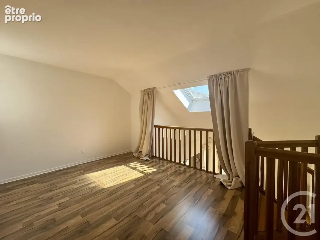 Appartement 85 m² à Villeurbanne  - photo 5