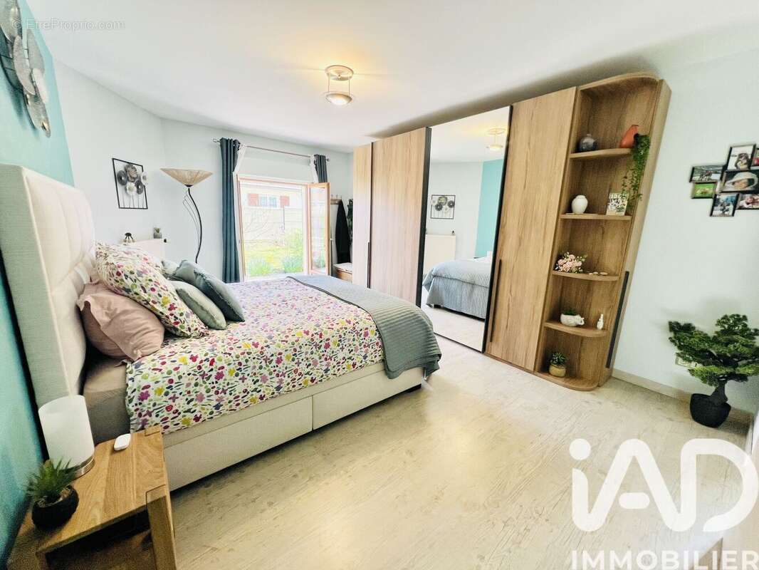 Photo 2 - Maison à VERNEUIL-EN-HALATTE