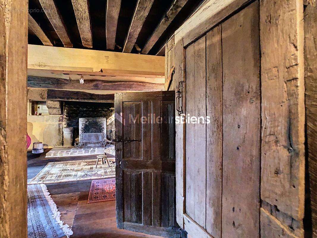 Maison à BELLOU-EN-HOULME