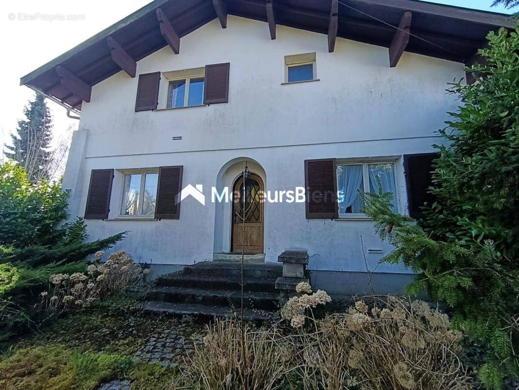 Maison à BOURBONNE-LES-BAINS