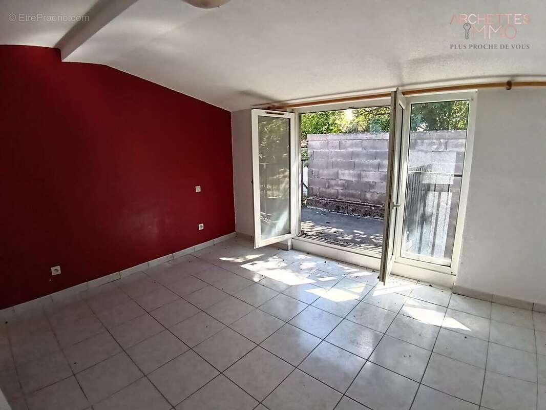 Appartement 120 m² à Contrexeville  - photo 4