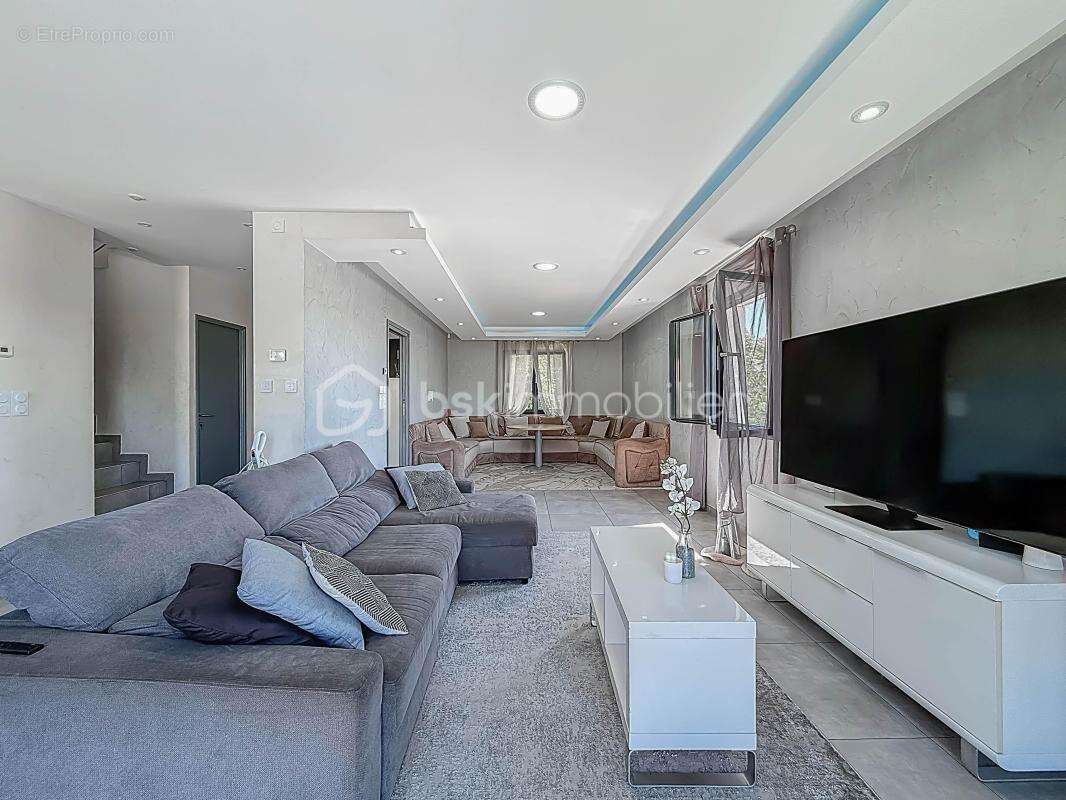 Maison à SAINT-ANDRE-DE-SANGONIS